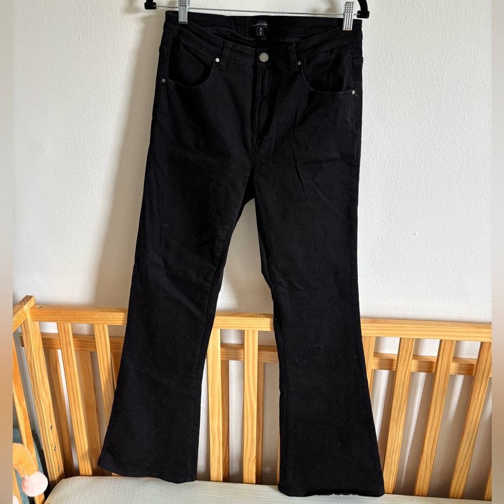 Universal Standard Black Flared Jeans sz 10